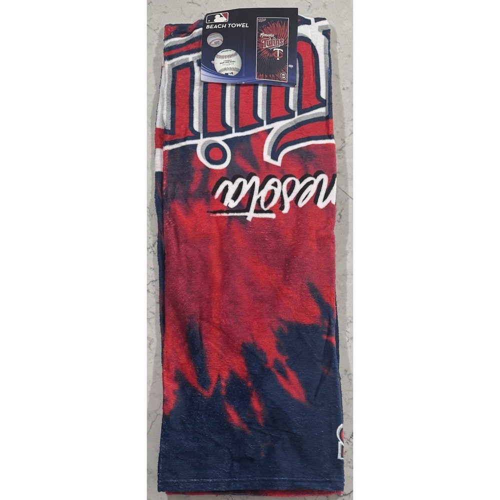 NWT Minnesota Twins MLB Beach Towel 30x60 Tie Dye Psychedelic Pool Bath Travel